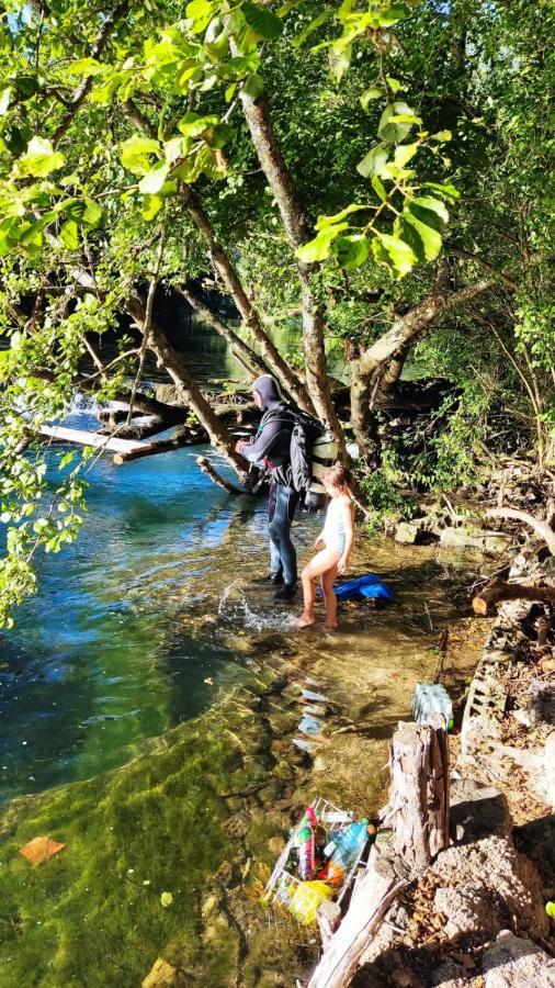 Kuca Za Odmor Una-Mia Kulen Vakuf Exterior foto